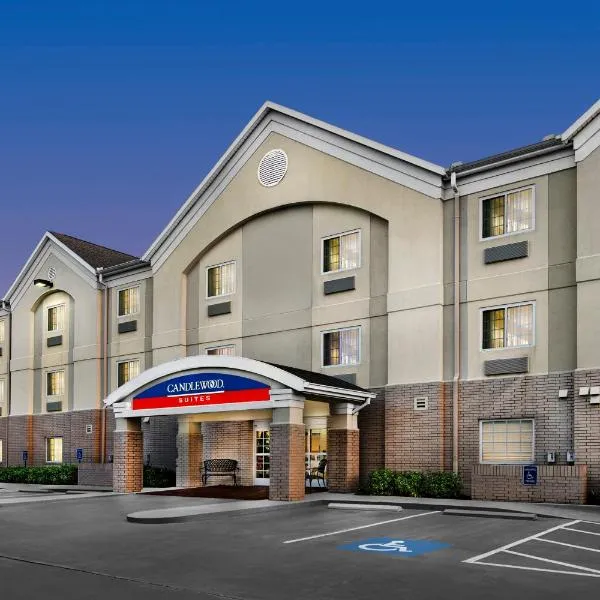 Candlewood Suites Conway, an IHG Hotel, готель у місті Конвей