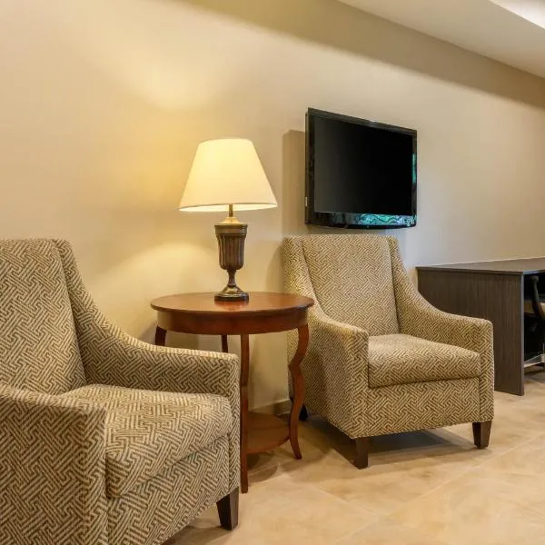 Candlewood Suites Fort Myers/Sanibel Gateway by IHG, Hotel in Fort Myers