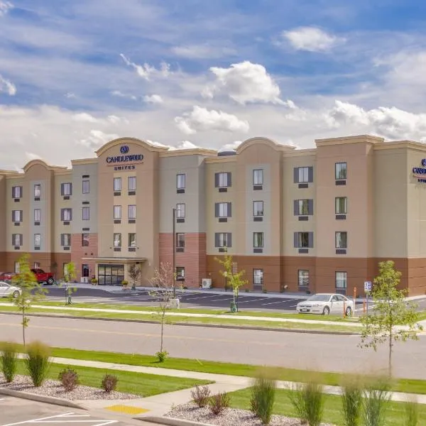 Candlewood Suites Eau Claire I-94, an IHG Hotel, готель у місті О-Клер