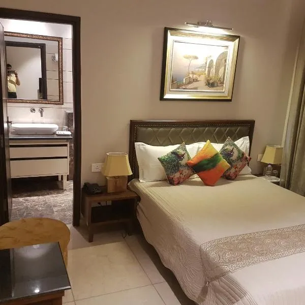 Hotel Kasauli Regency Stags Not Allowed, ξενοδοχείο σε Patta