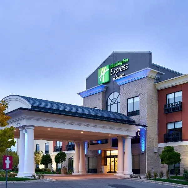 ホリデー イン エクスプレス ホテル＆スイーツ ディエップ エアポート（Holiday Inn Express Hotel & Suites Dieppe Airport, an IHG Hotel）、モンクトンのホテル