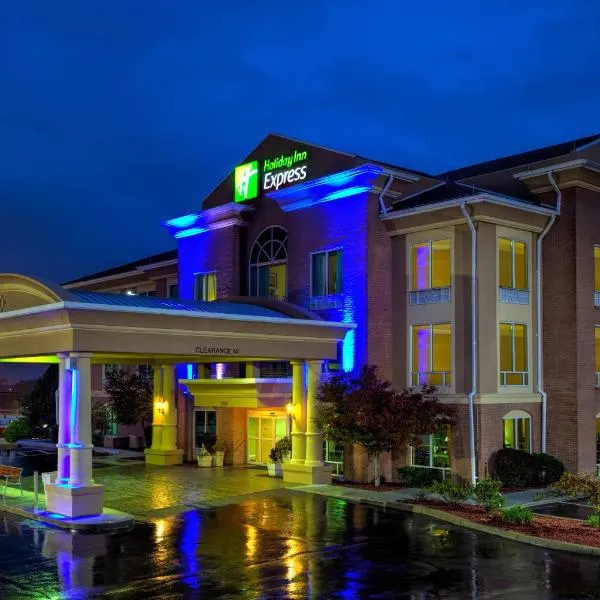 Holiday Inn Express Hotel & Suites Richmond, an IHG Hotel, hotell i Berea