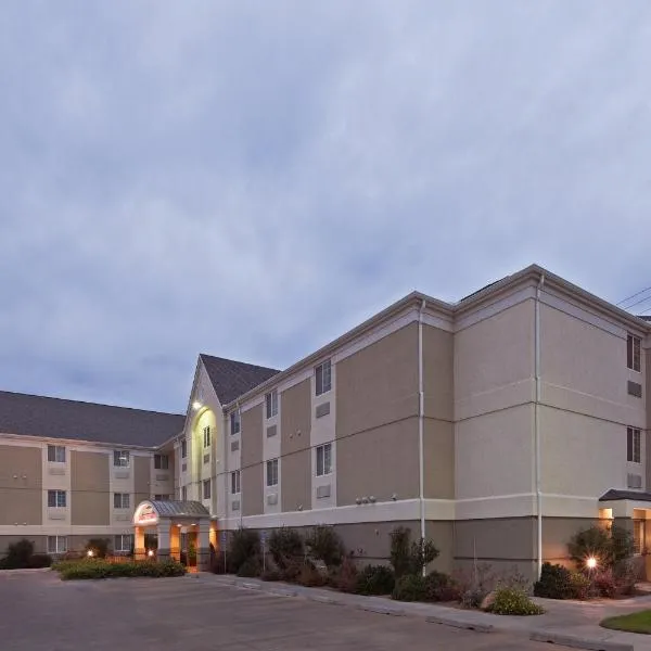 Candlewood Suites Wichita Falls at Maurine Street by IHG, hotel v destinaci Wichita Falls