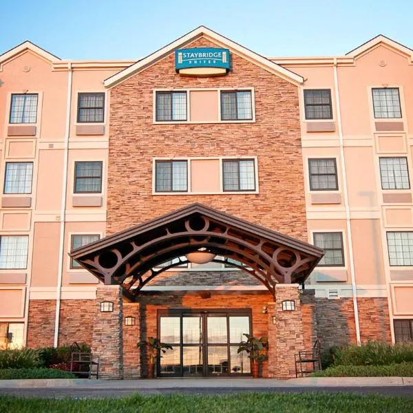 Staybridge Suites Wichita, an IHG Hotel、アンドーバーのホテル