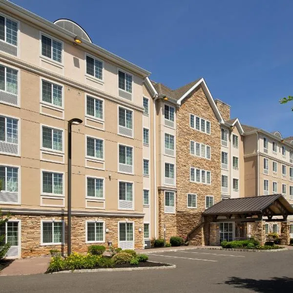 Staybridge Suites North Brunswick by IHG, hotel u gradu 'North Brunswick'