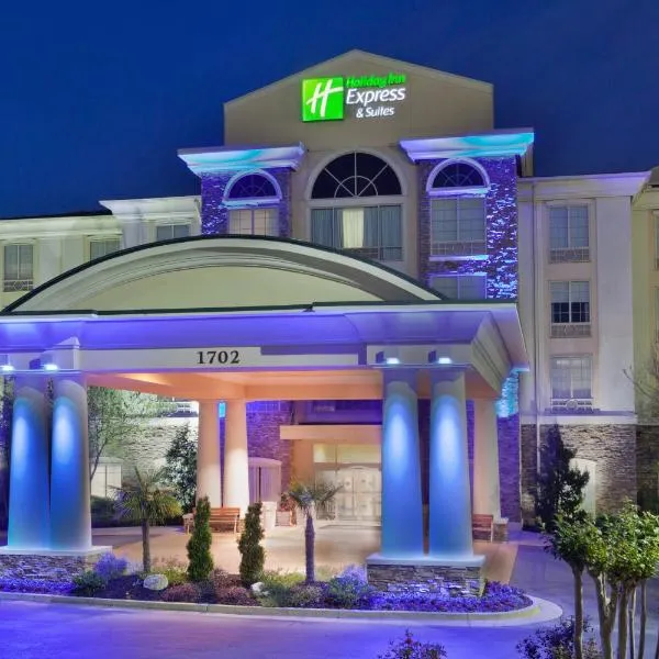 Holiday Inn Express Phenix City-Fort Benning, an IHG Hotel, отель в городе Феникс-сити