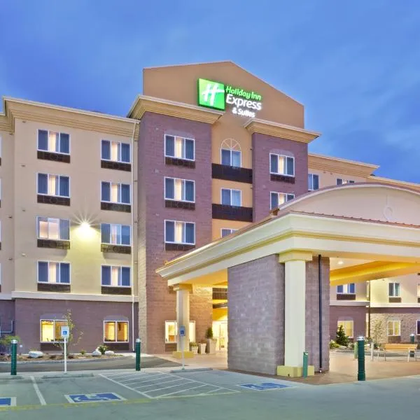 Holiday Inn Express Hotel & Suites Seattle North - Lynnwood by IHG, hotel v destinaci Lynnwood