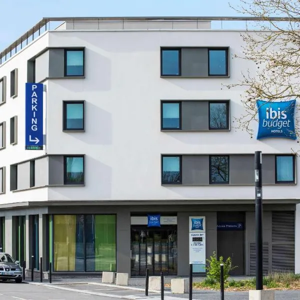 ibis budget Saint Quentin Yvelines - Vélodrome, hotel in Bailly