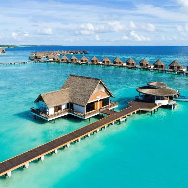 Mercure Maldives Kooddoo Resort, hôtel à Gaafu Alifu Atoll