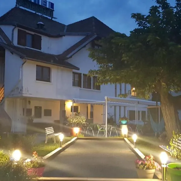 Hotel Restaurant Le Traineau, hotel em Clelles