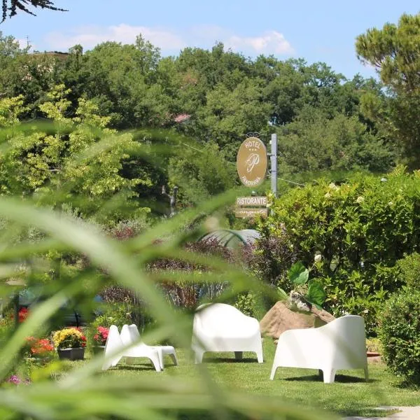 Hotel Panorama, hotel en San Valentino in Abruzzo Citeriore