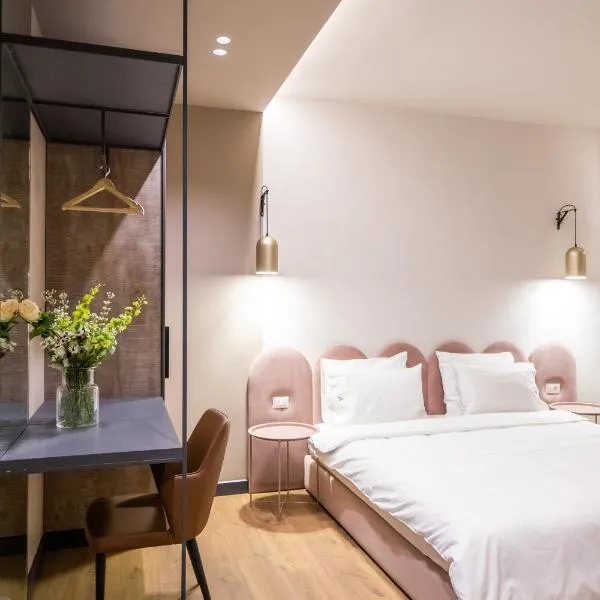 Allure Boutique Hotel, khách sạn ở Tiranë