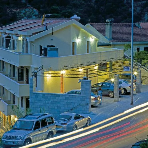 Accommodation Marija 2, hotel in Kotor