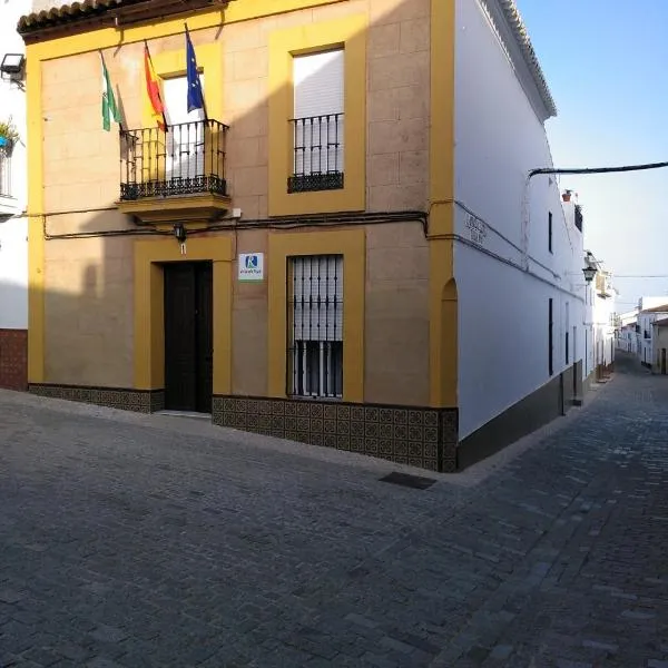 Casa LOREN, מלון בValencia del Mombuey