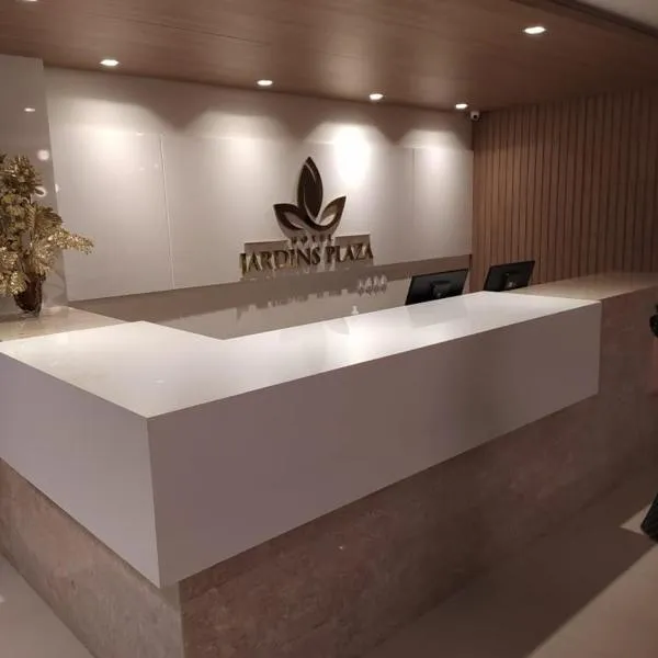 Jardins Plaza Hotel, hotel in Sousa