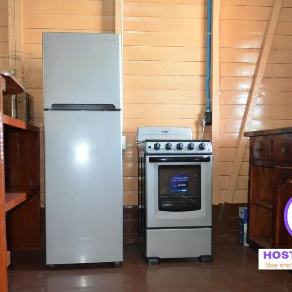 Apartamentos y Hostal RUDON #1, hotel em Omoa