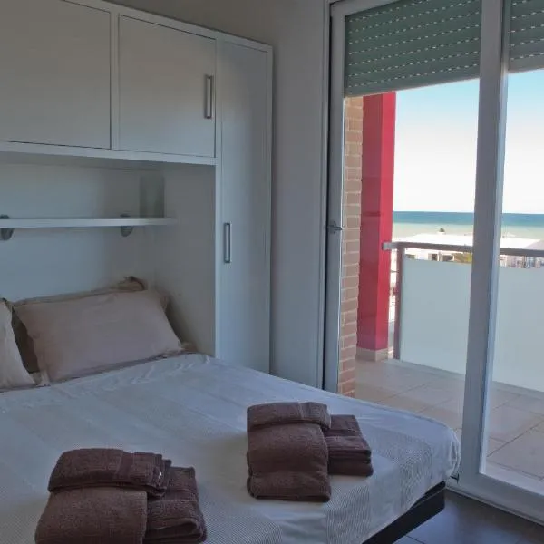 Residence La Nave, hotel v destinaci Senigallia