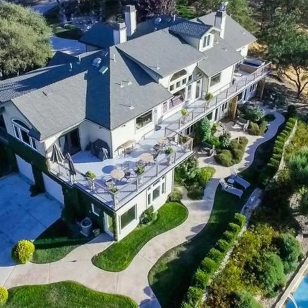 High Ridge Manor, hotel di Paso Robles