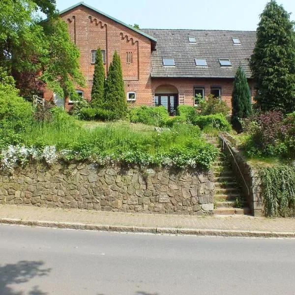 Frühstückspension Malu، فندق في Todenbüttel