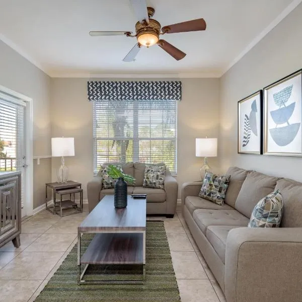 Beautiful Vista Cay Condo, Near I-Drive, khách sạn ở Orlando