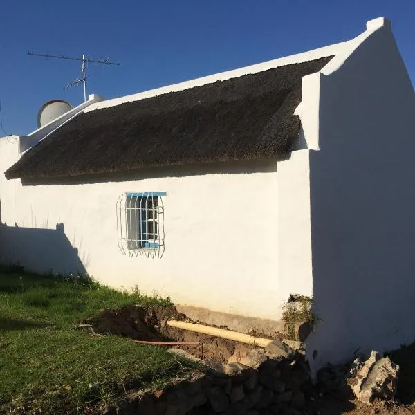 Carneddie cottage-garden, hotel in Bredasdorp