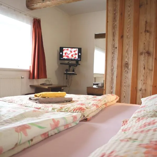 Hotel 66, hotel ve Fryštáku