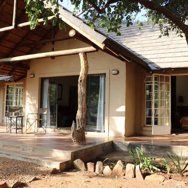 Murchison View Cottage, hotel i Makalali Game Reserve
