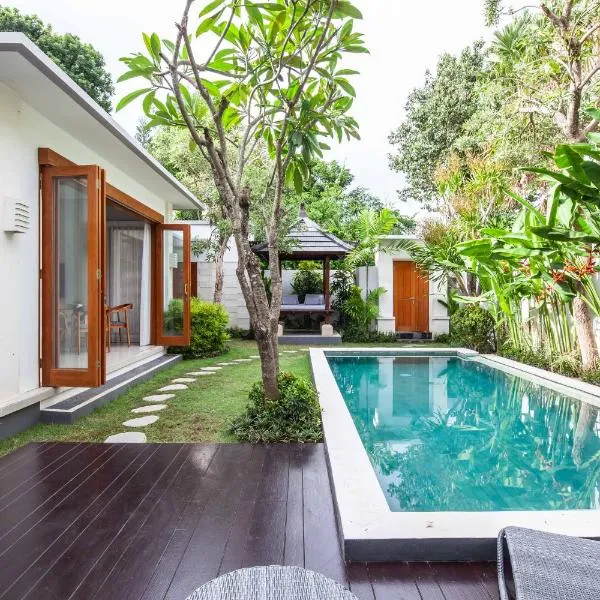Villa Voyage 4, Hotel in Seminyak