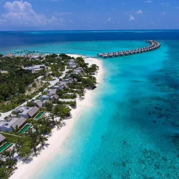 Emerald Maldives Resort & Spa-Deluxe All Inclusive, מלון בראא אטול