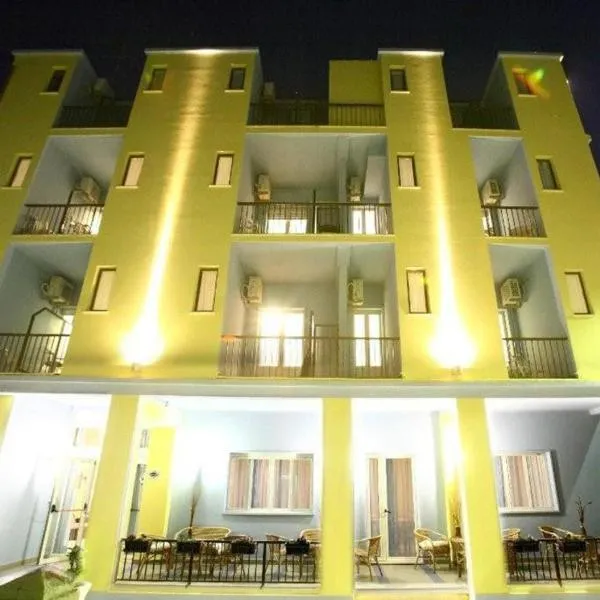 Hotel Miramare, hotel en Marotta