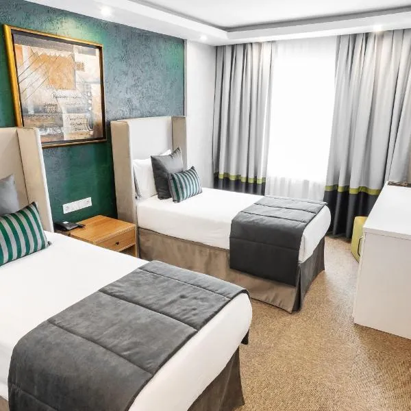 Carlton Hotel Old City, hotell i Taksim