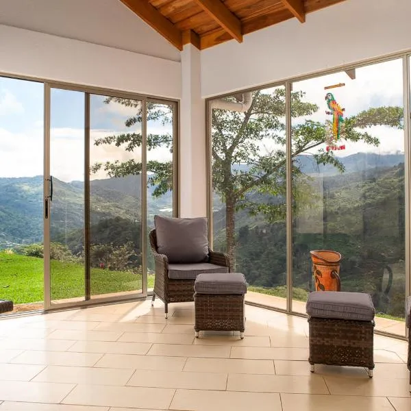 Casa Sofia, a Gem Close to Orosi Thermal Pools!, hotel v destinaci Orosí