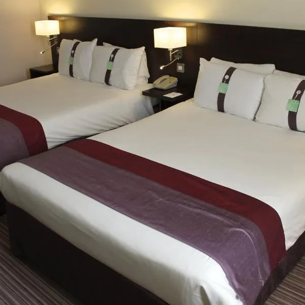 Holiday Inn Slough Windsor, an IHG Hotel، فندق في سلاو