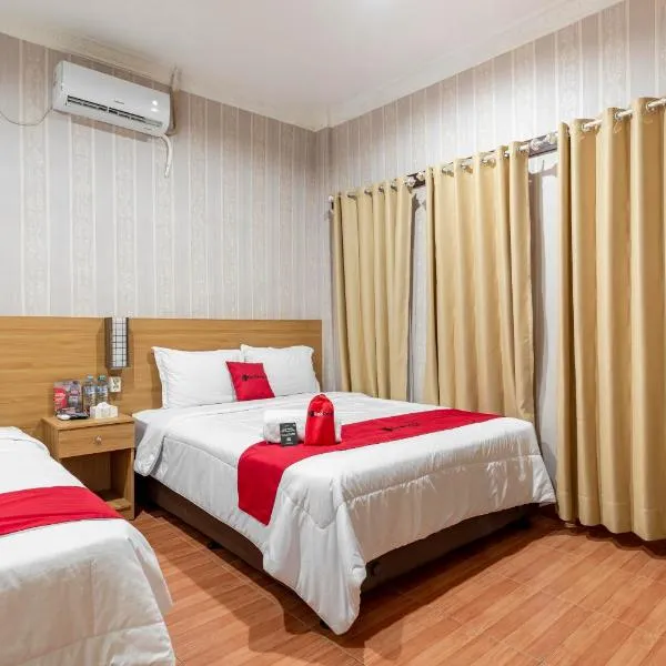 RedDoorz Syariah @ Danau Kerinci Sawojajar, hotel v destinaci Ngadipuro