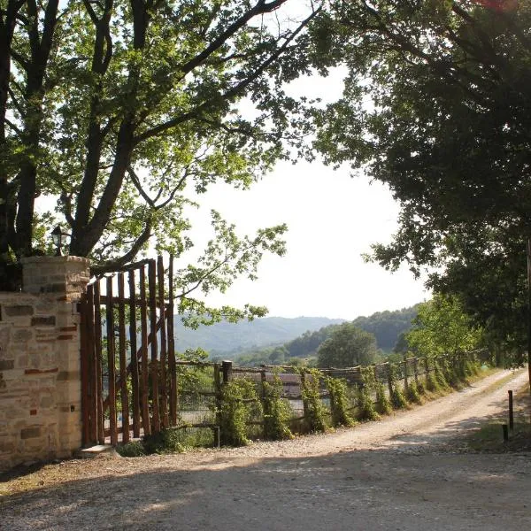 La Tenuta - Resort Agricolo、Poggio Nativoのホテル