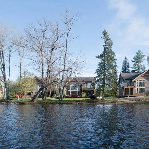 Villas of Muskoka - Duplex Villa 3A, hotel v destinaci Bracebridge