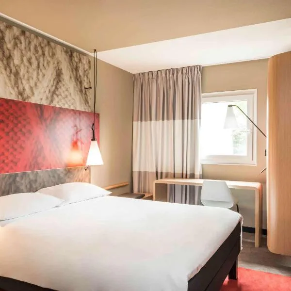 ibis Nanterre La Défense, хотел в Нантер