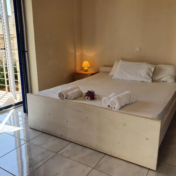 Stoupa Lefktro 4, hotel Sztúpában