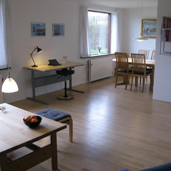 Fuglevænget, hotel v destinaci Hundested