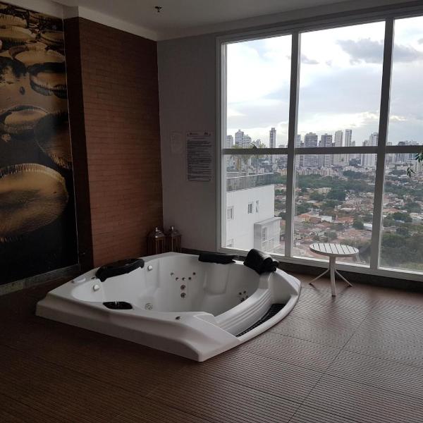 Flat mobiliado em região nobre de Goiânia - Foto 3