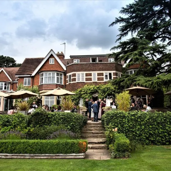Nuthurst Grange Country House Hotel & Restaurant, hotel v destinaci Solihull