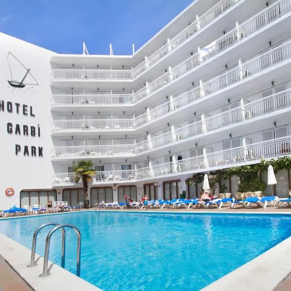 Hotel Garbi Park & AquaSplash, hotell i Terra Brava