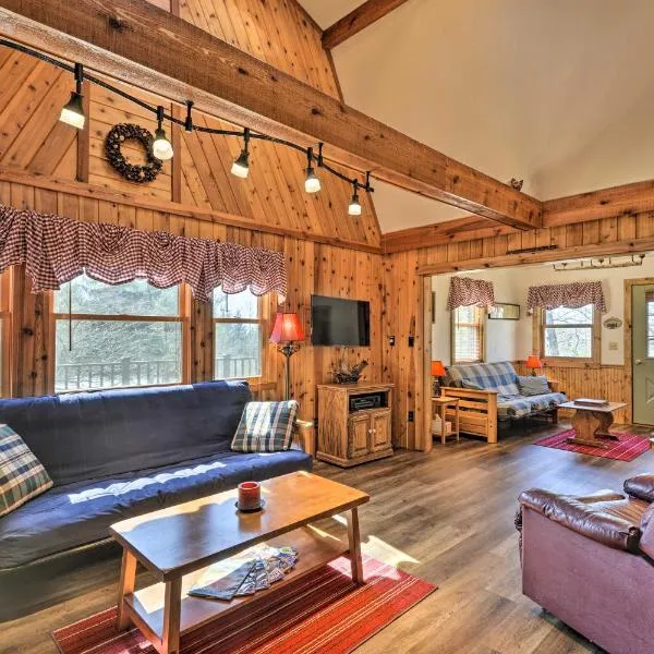 Springwater Cabin Near Hiking, Lakes, and Vineyards, hotel in Conesus