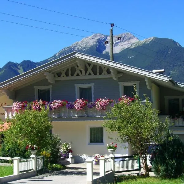 Ferienhaus Antoinette, hotel in Biberwier