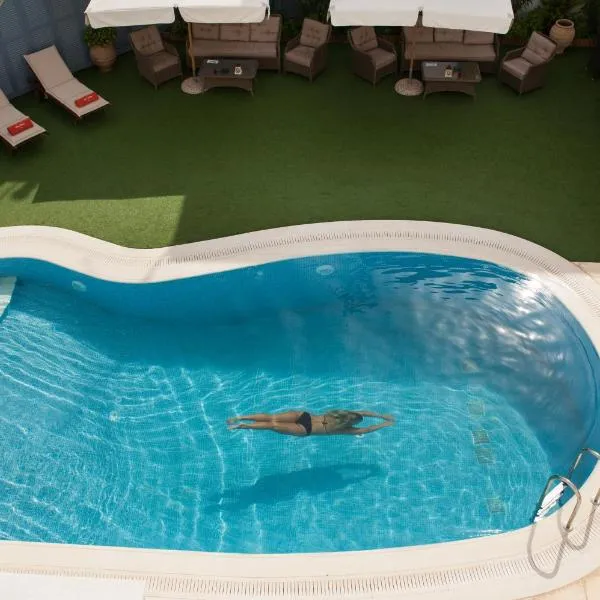 Anna Platanou Hotel, hotel in Parikia