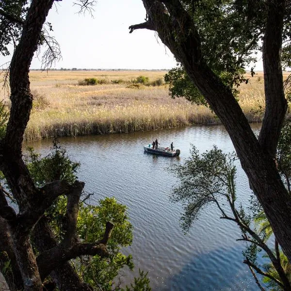 Namushasha River Campsite, hotel en Luzibalule