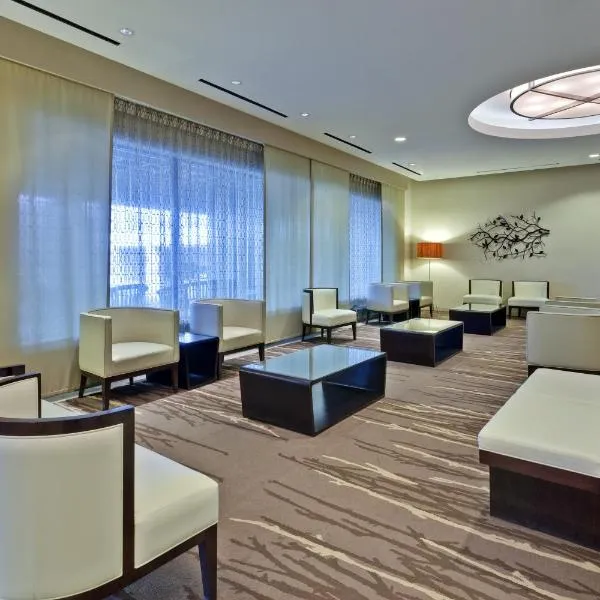 Crowne Plaza Chicago O'Hare Hotel & Conference Center, an IHG Hotel, hotel en Wood Dale
