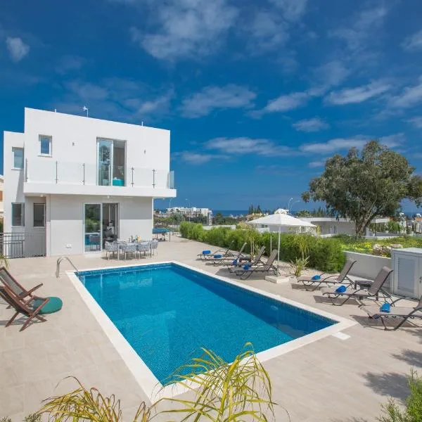 Polymnia Luxury Villas, hotel in Protaras