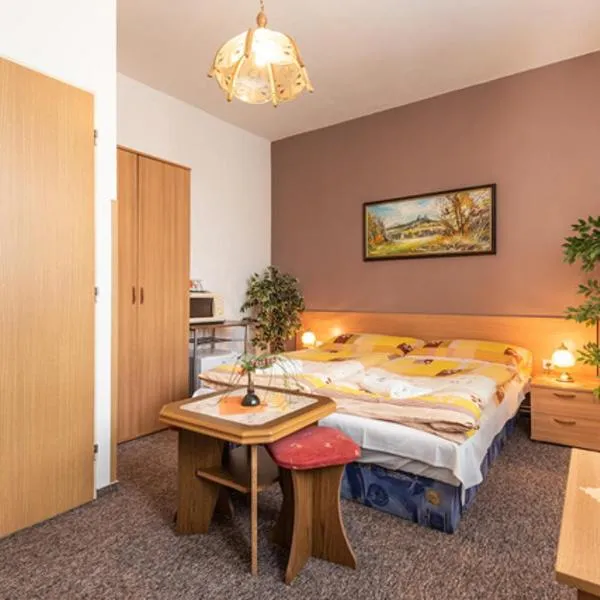 Pension a Restaurace U Mydlářů, hotel a Mnichovo Hradiště