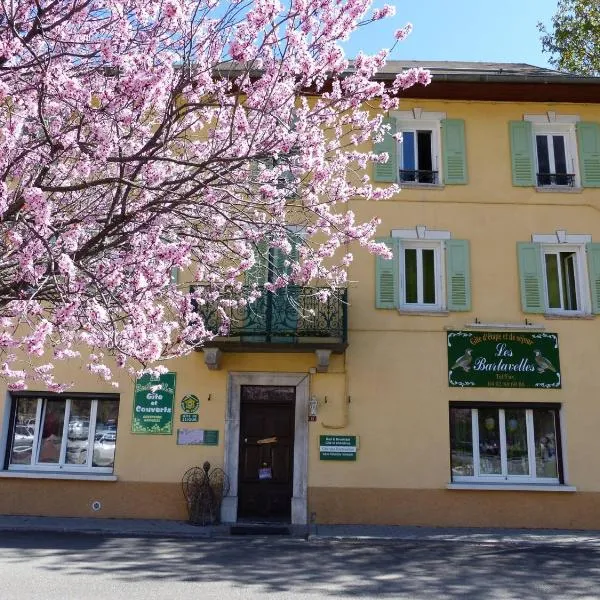 Gîte Les Bartavelles, hotel v destinaci Jausiers